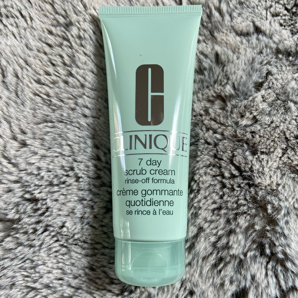 Clinique 7 day scrub cream rinse off formula